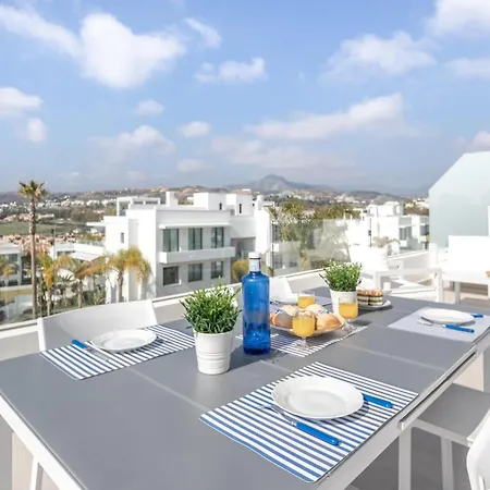 Marbella Golf With Pool - Happy